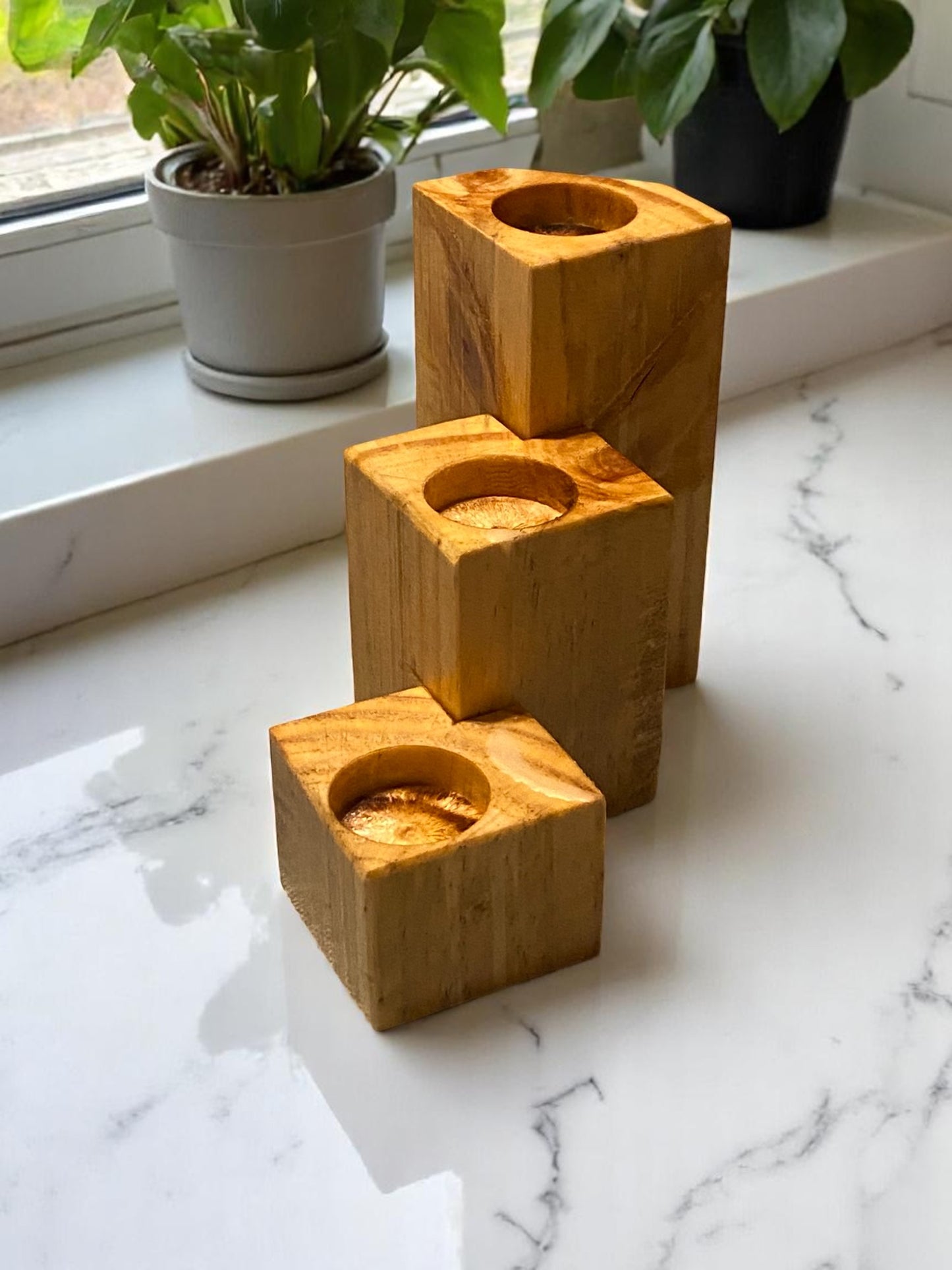 Three steps candle holder