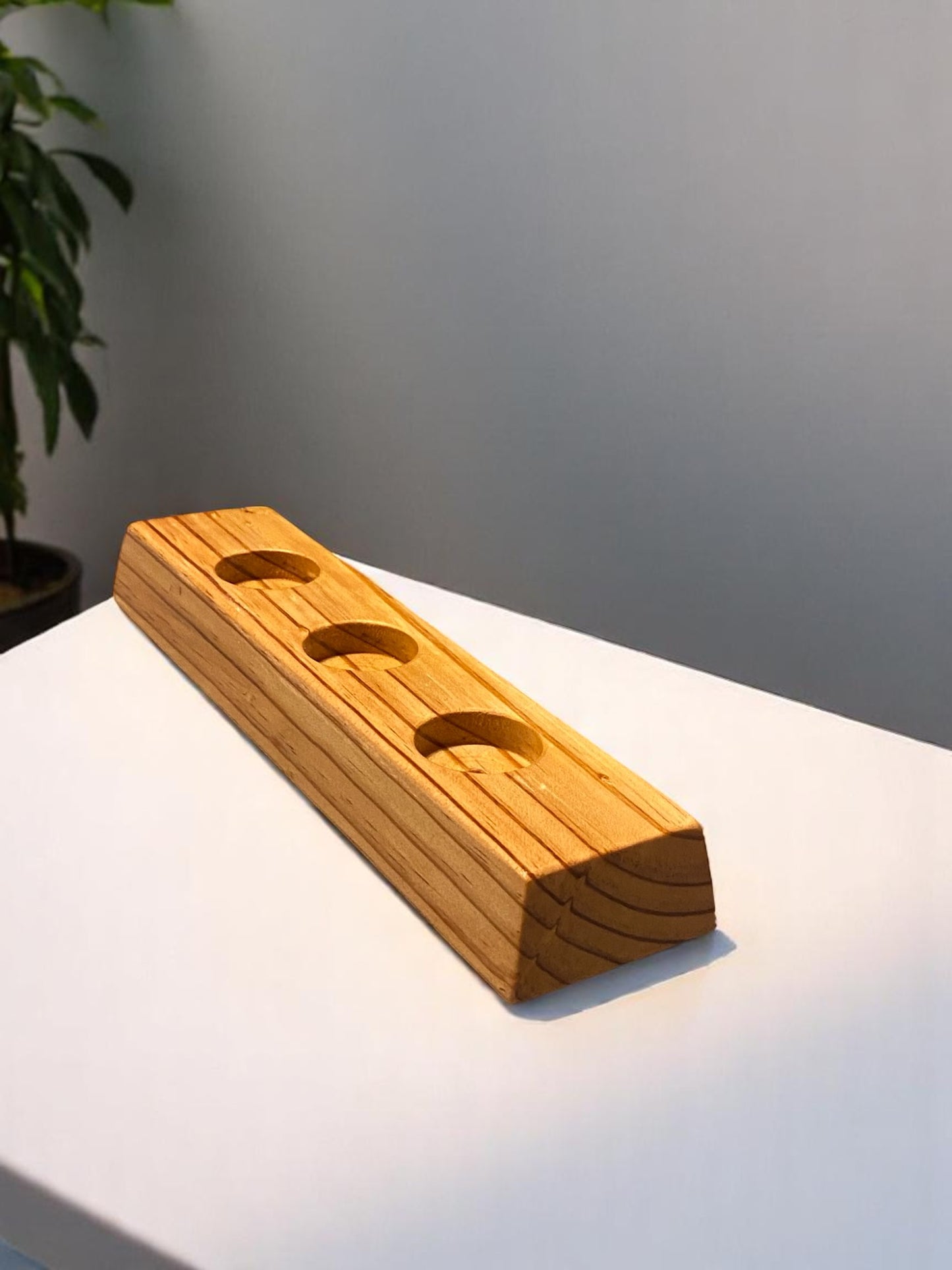 Pine Reversible Candle Holder - 4+3-Light Design