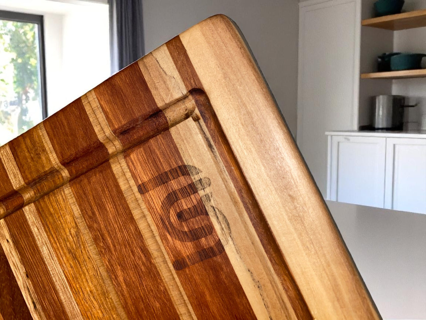 The Outback Blush – Extra-Wide Red Gum Chopping Board with Spotted Gum & Blackbutt Accents