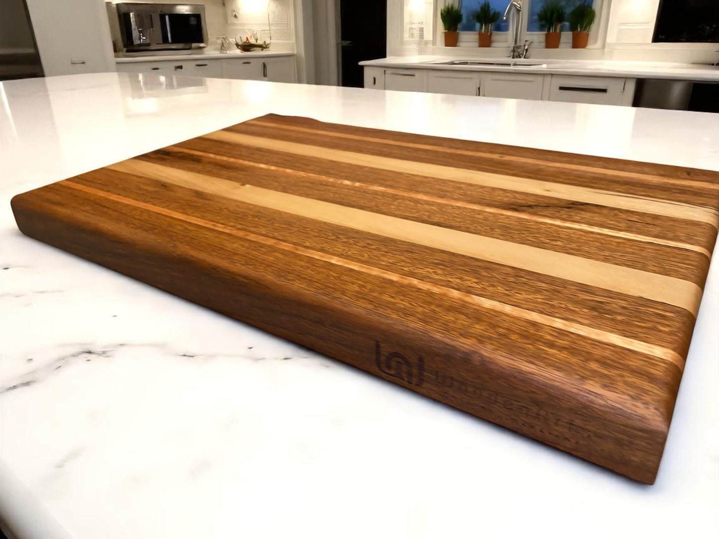 The Ridge - Large Blackwood Chopping Board with Spotted Gum & Blackbutt