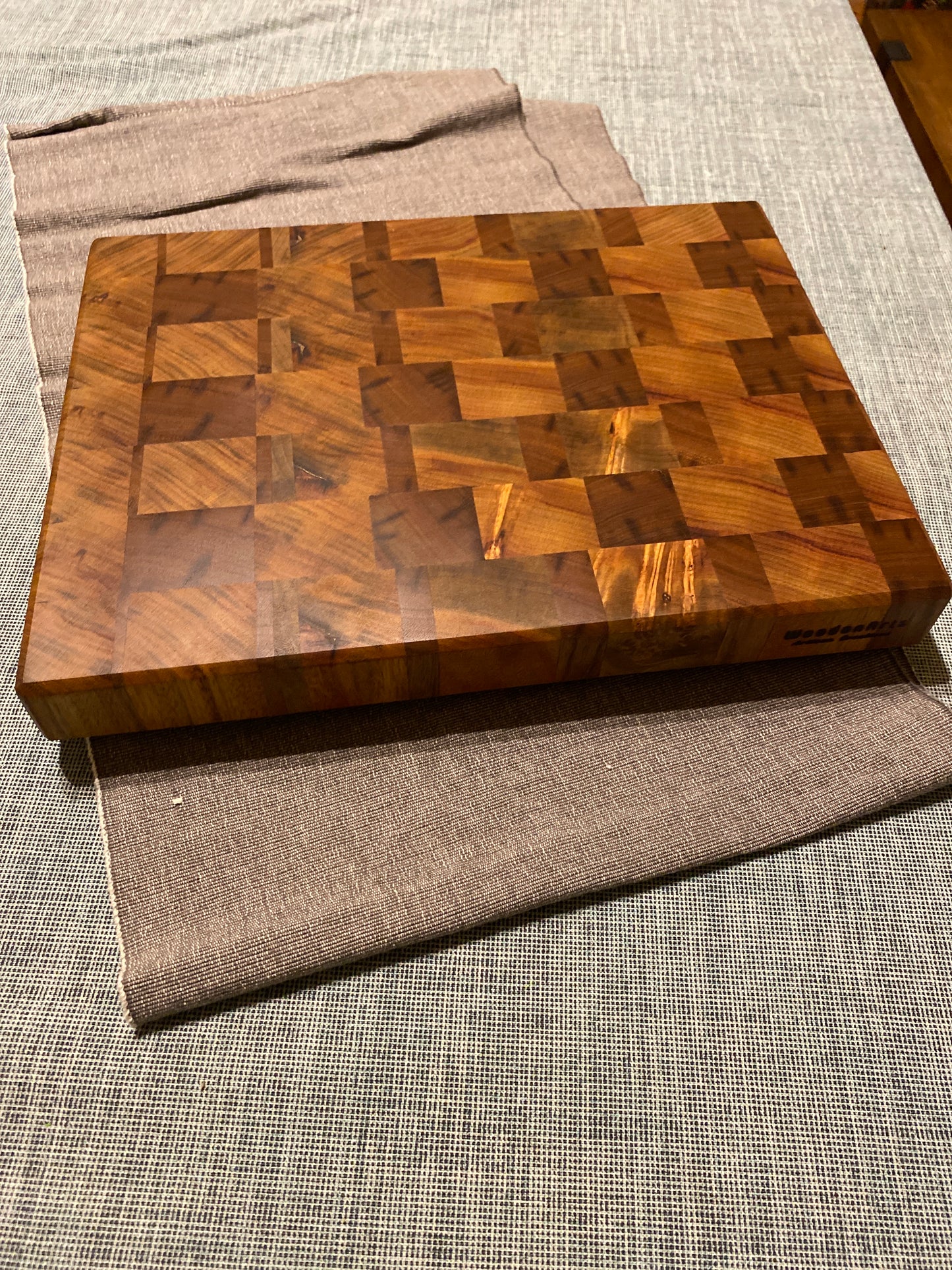 The Mosaic Block – Camphor Laurel & Blackwood End Grain Board