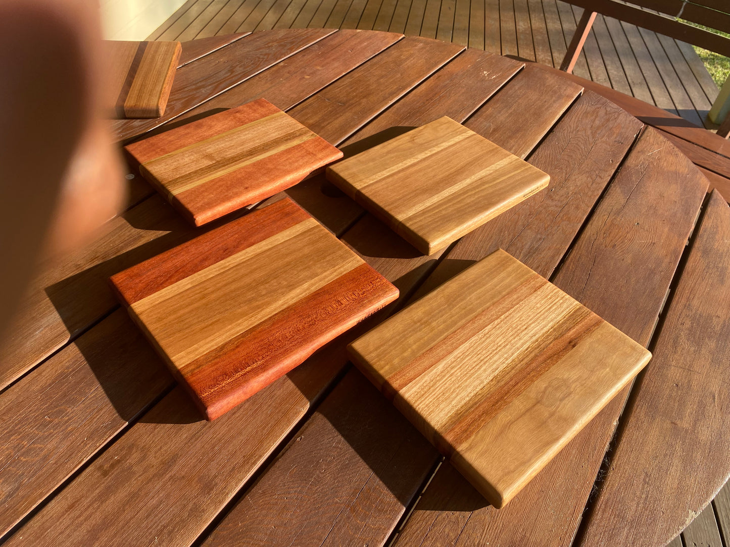 The Harmony Line – Mixed Hardwood Chopping Board