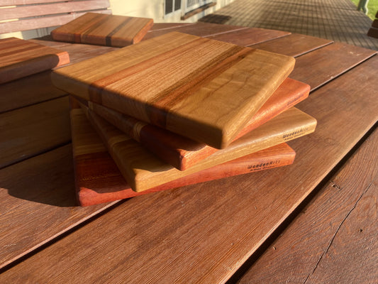 The Harmony Line – Mixed Hardwood Chopping Board