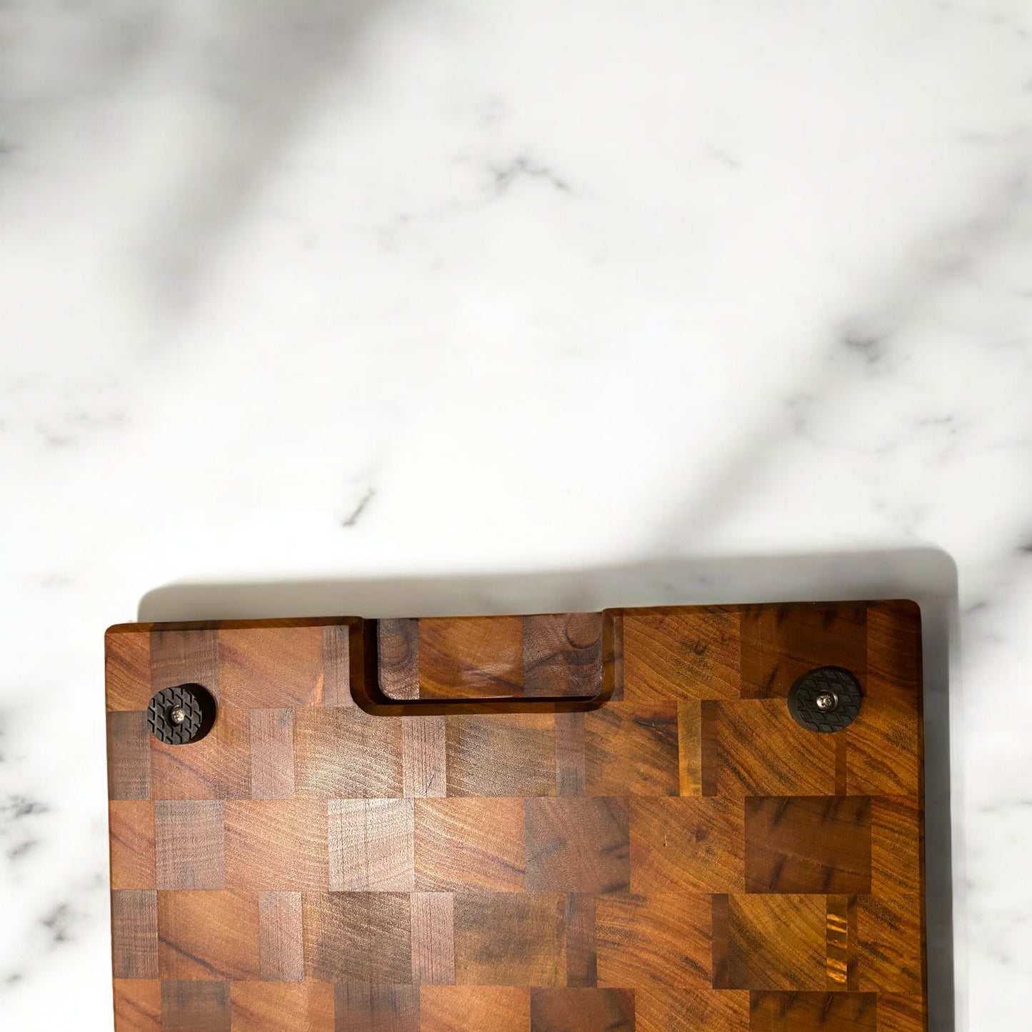 The Mosaic Block – Camphor Laurel & Blackwood End Grain Board