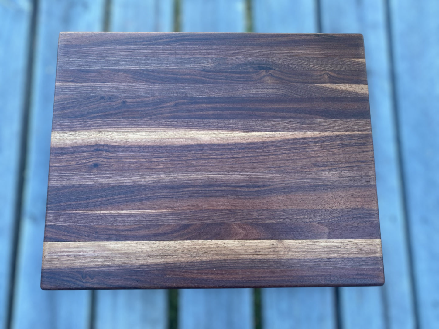 Umbria - Walnut Carving board