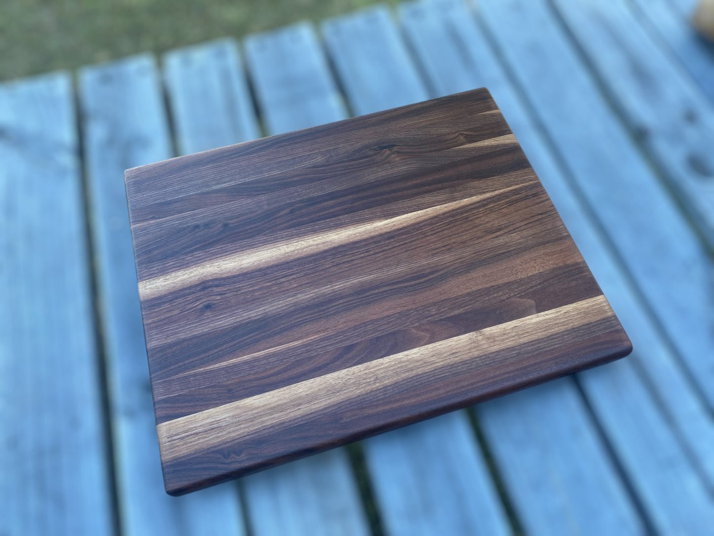 Umbria - Walnut Carving board