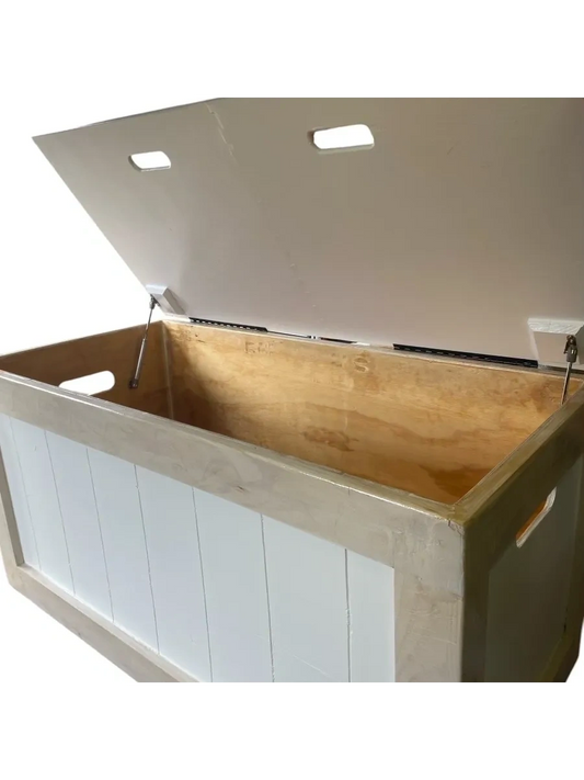 Custom Kid's Toy Chest - large